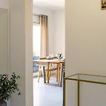 Justina With Balcony & Parking