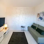 Apartman Justina With Balcony & Parking